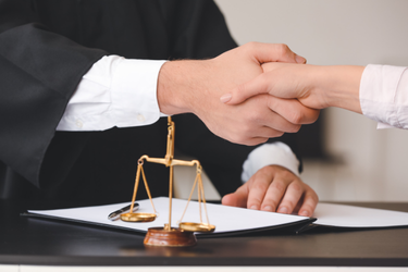 Res. de Controversias